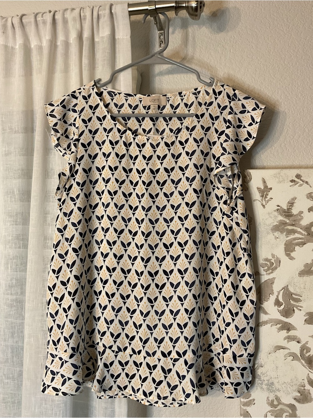 LOFT Navy and Cream Geometric Flutter Sleeve Top